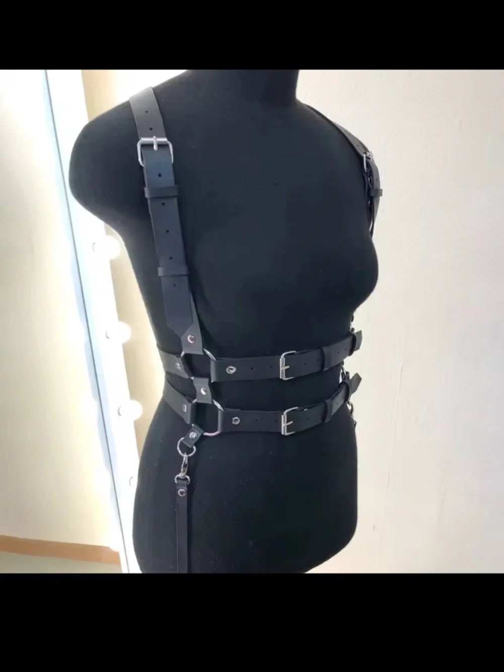 Black Leather Double Harness Suspender Belt with Metal Buckles New - Picture 6 of 8